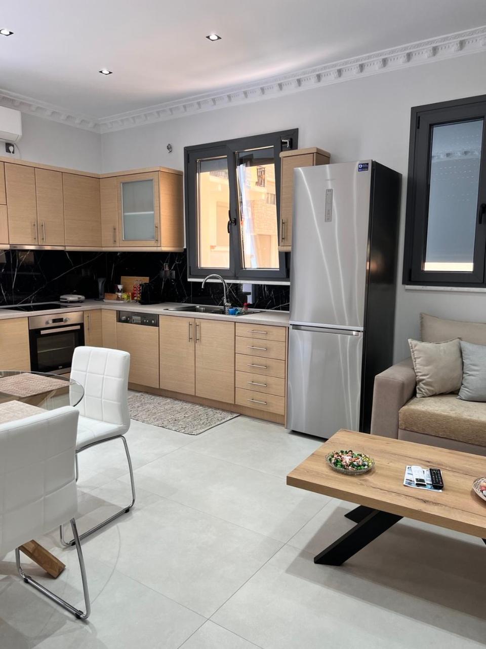 לוטראקי Kontis' Furnished Apartment מראה חיצוני תמונה